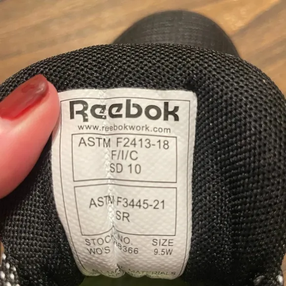 Reebok Women’s Nanoflex TR Athletic Work RB 366 Black Camo Size 9.5 W Comp Toe
