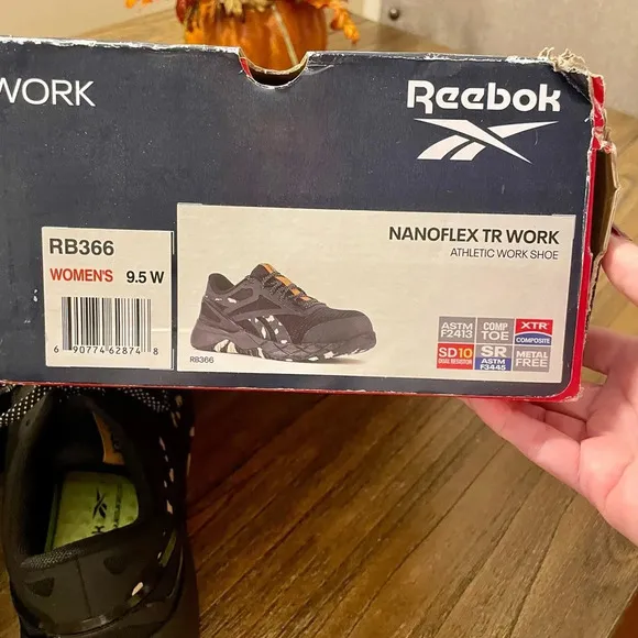 Reebok Women’s Nanoflex TR Athletic Work RB 366 Black Camo Size 9.5 W Comp Toe