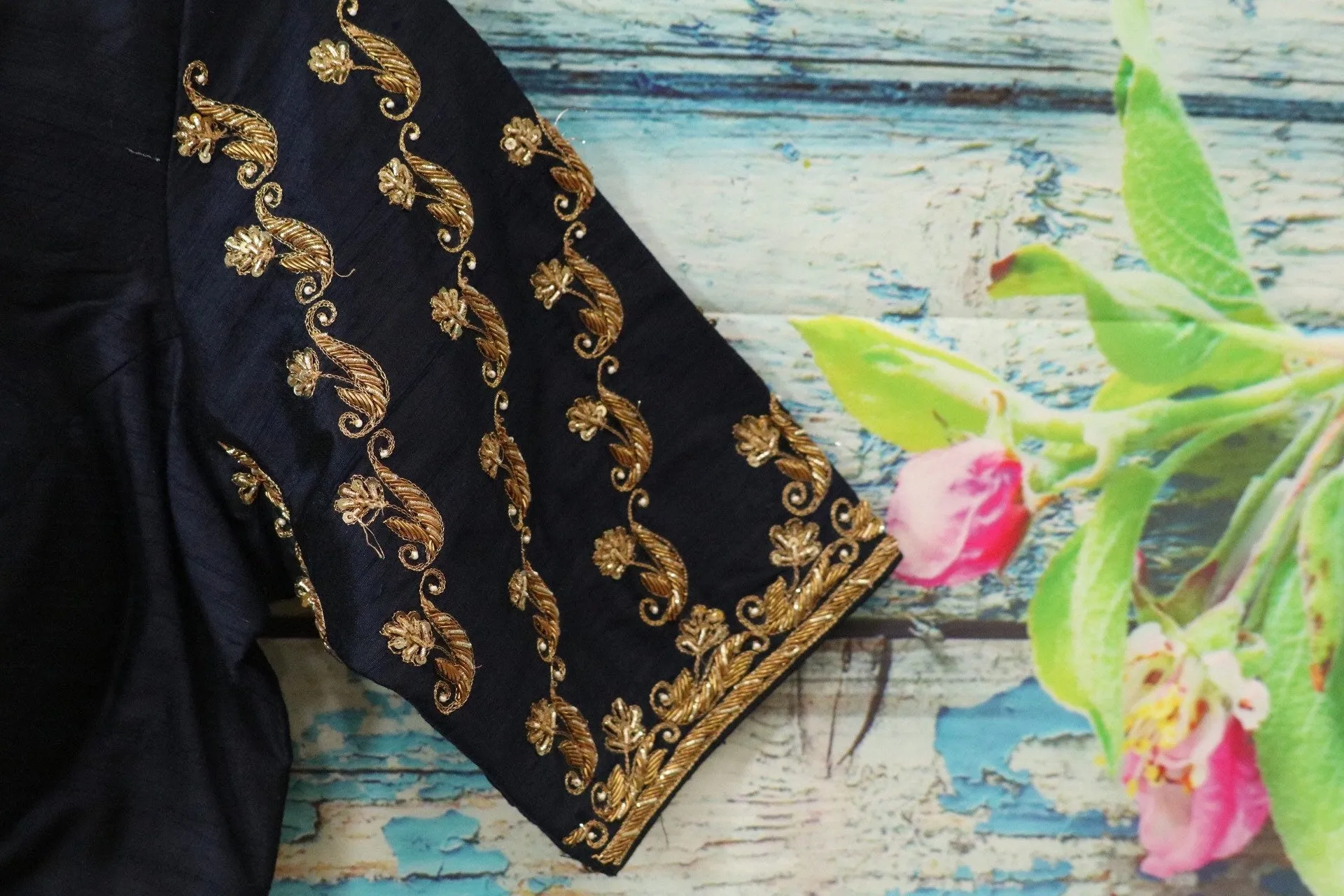 Saree Blouse indian,Latest indian blouse designs,saree blouse designs indian,saree stitched blouse,ruffle blouse,black Saree blouse
