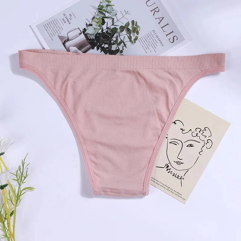 Seamless Low Rise Briefs: Essential Comfort and Elegance in Women's Underwear