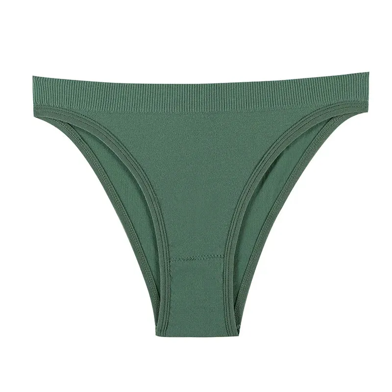 Seamless Low Rise Briefs: Essential Comfort and Elegance in Women's Underwear