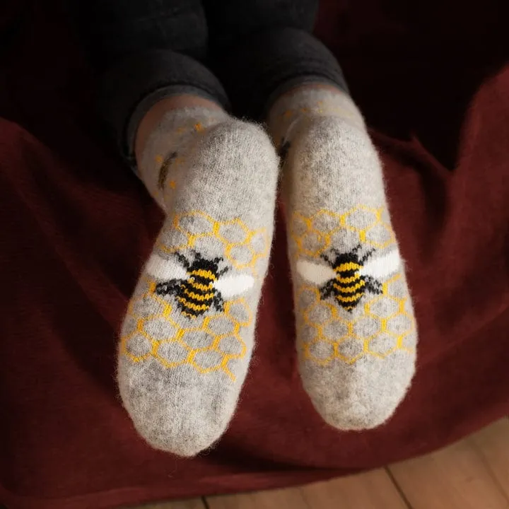 Siberia Spirit Bee Cozy Crew Socks