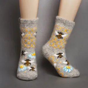 Siberia Spirit Bee Cozy Crew Socks