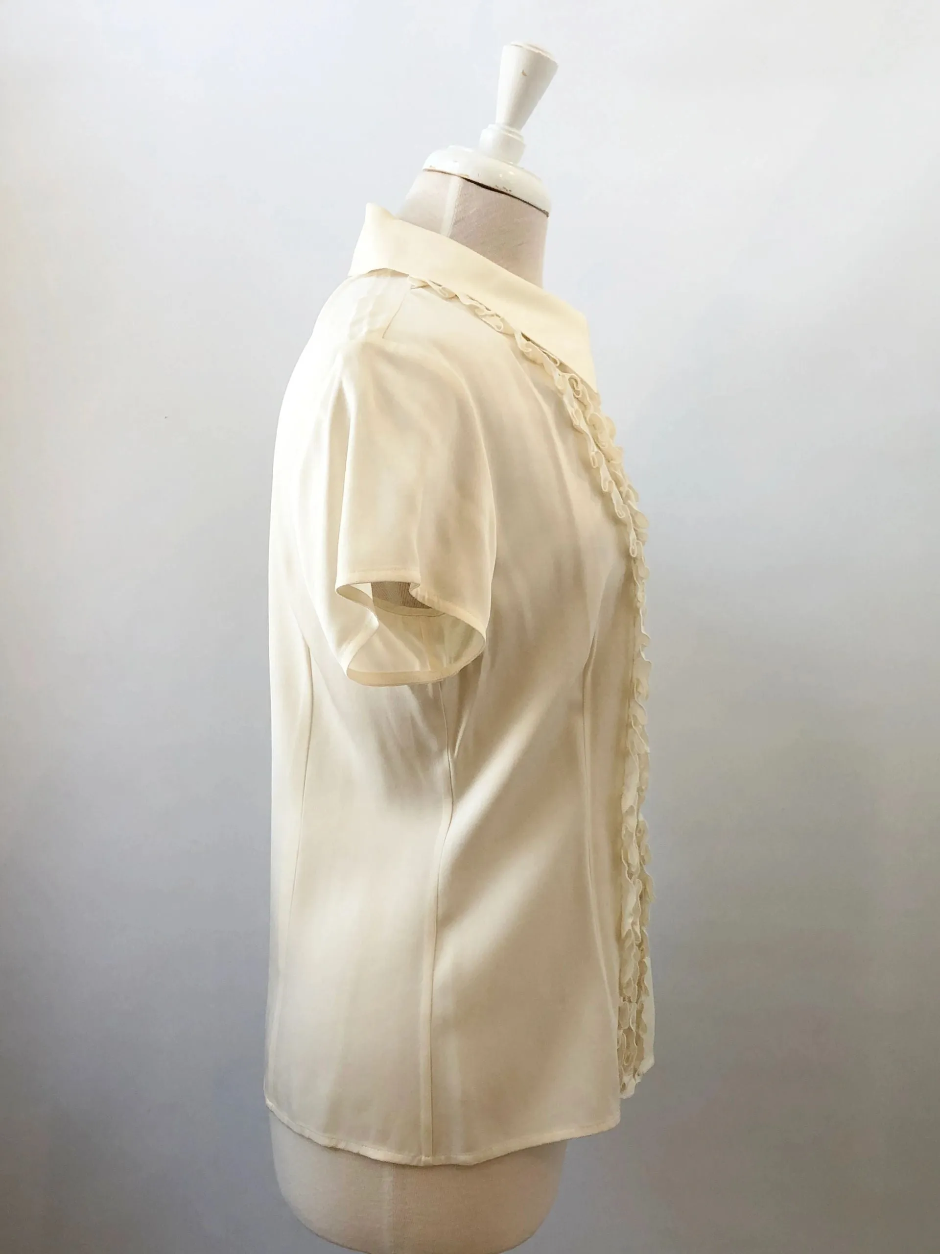 St. John Silk Ruffle Front Blouse Size 8