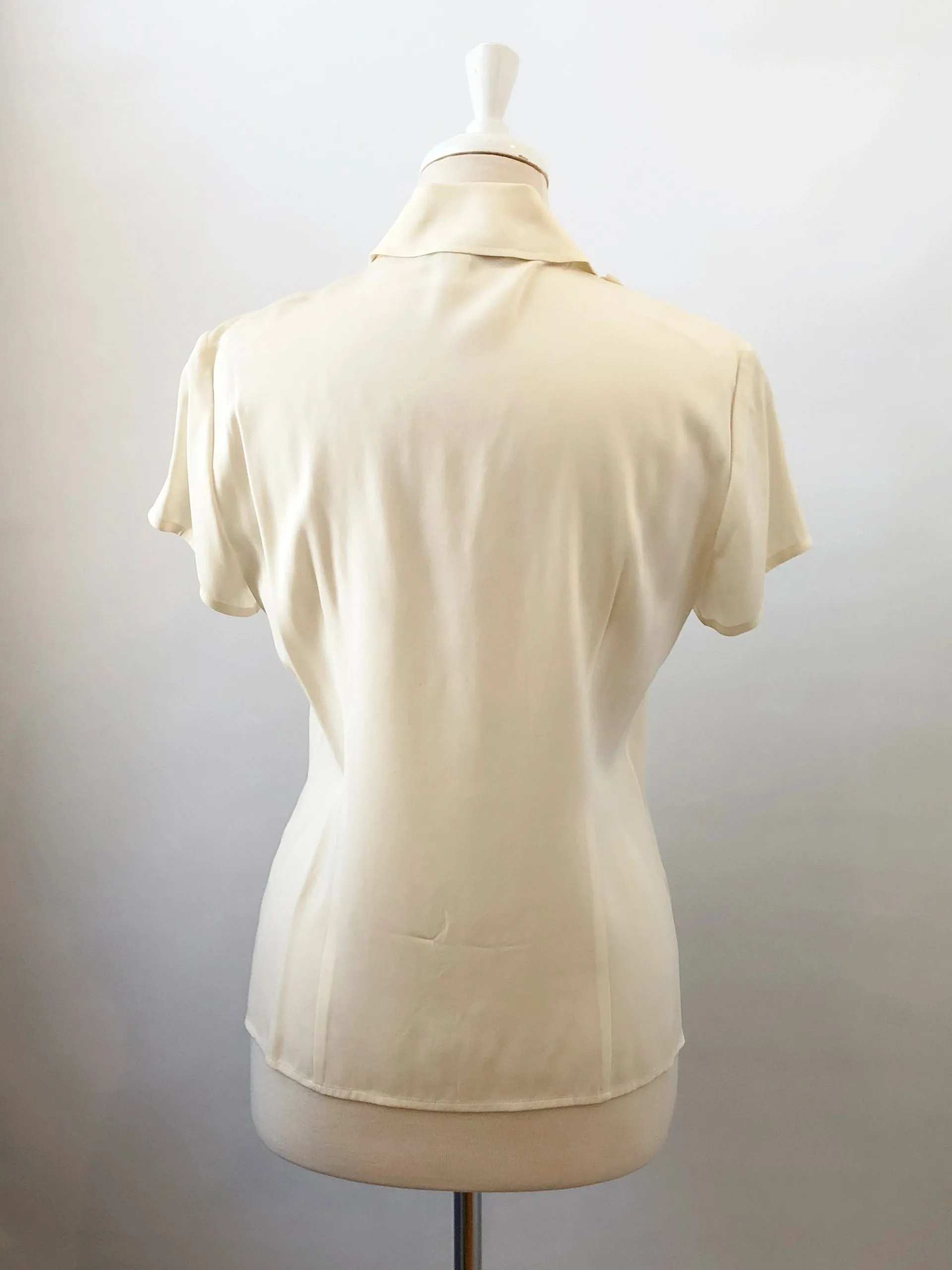 St. John Silk Ruffle Front Blouse Size 8