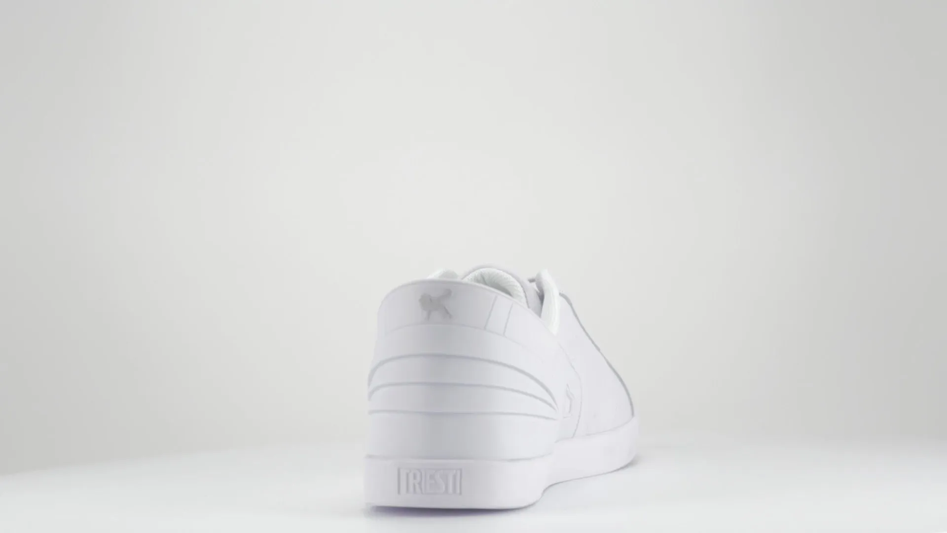 Triesti shoes: White