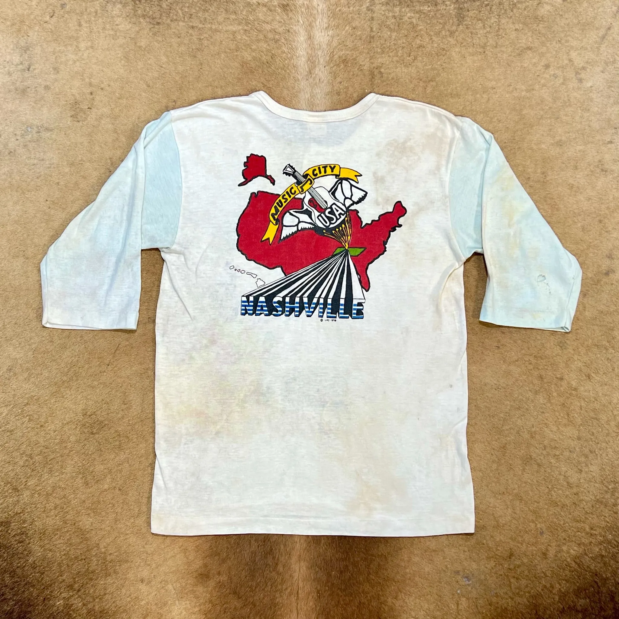 Vintage Baseball Style Nashville T-Shirt - SMALL