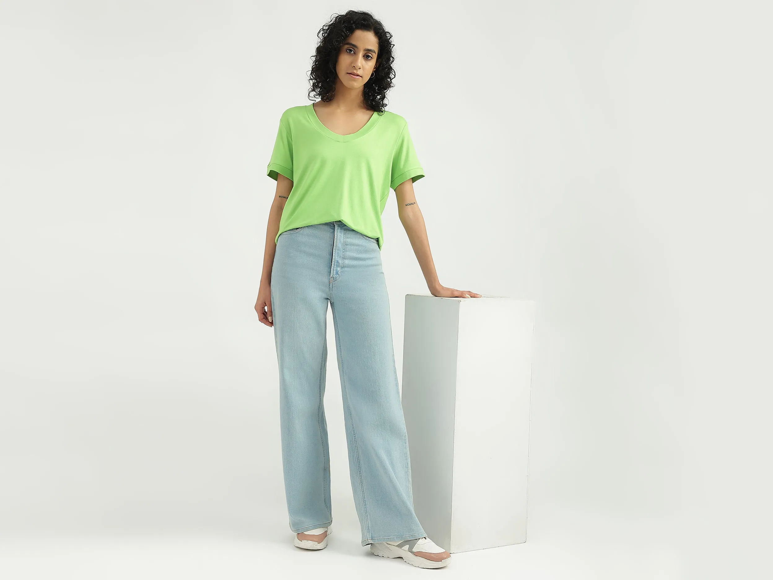 Viscose Solid V-Neck Women T-shirts