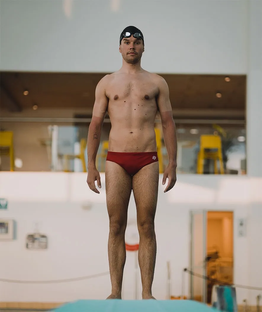 Watery triangular swim trunks for men - Budgie Eco - Red