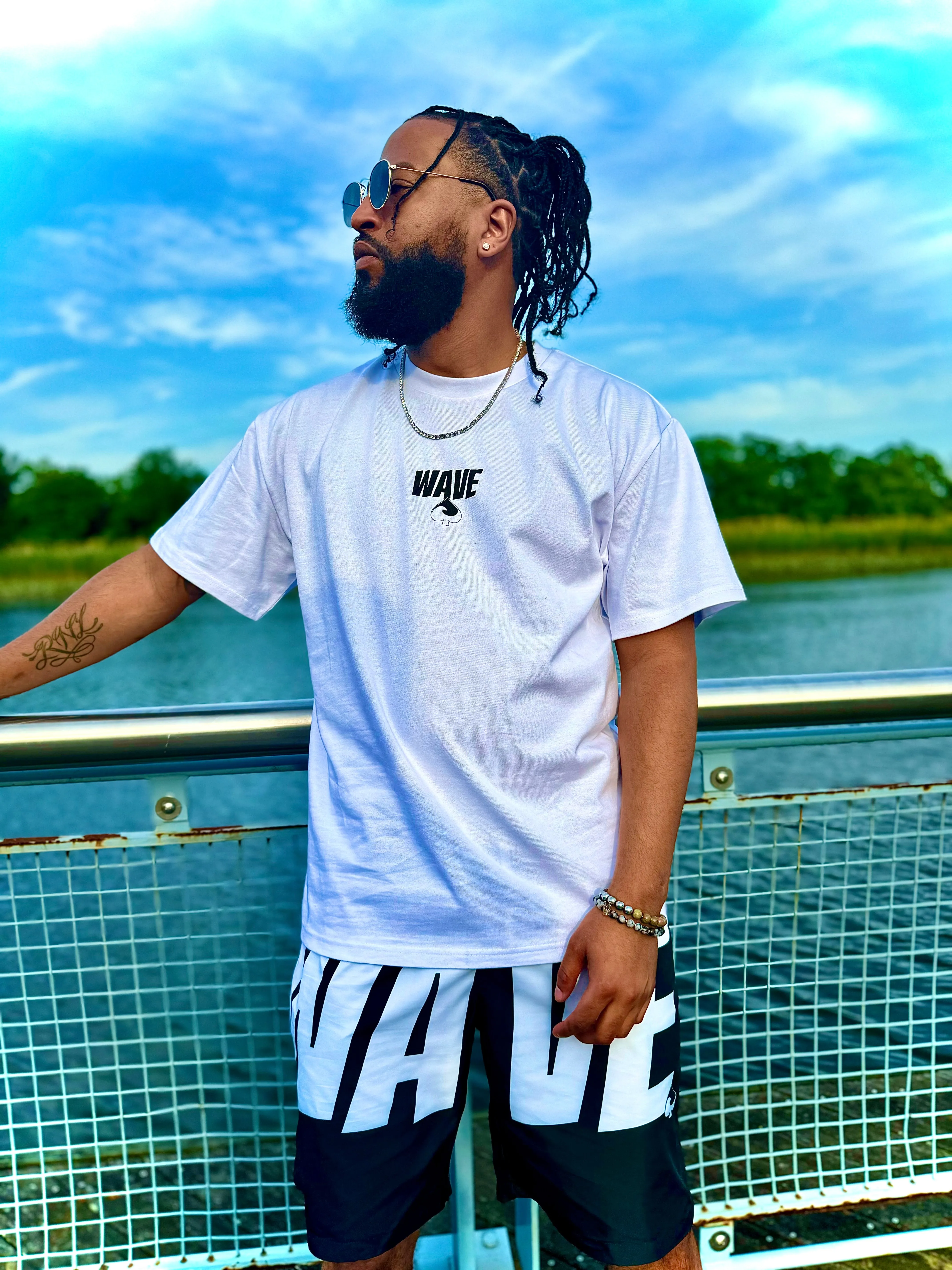 WHT WAVE Oversized Tee