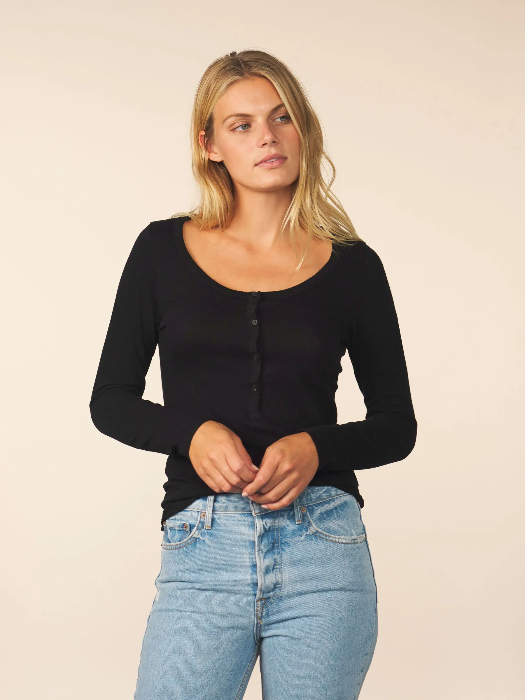 women’s cotton cashmere long sleeve henley - black